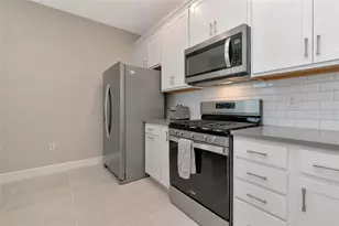 9974 Bright Water Dr, Englewood, FL 34223 - Photo 8