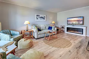 902 Gibbs Rd, Venice, FL 34285 - Photo 14