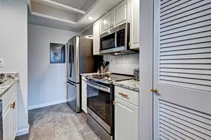 902 Gibbs Rd, Venice, FL 34285 - Photo 28