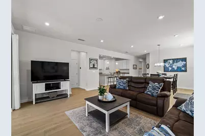 20381 Minuet Place, Venice, FL 34293 - Photo 4