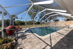 809 Garland Ave, Nokomis, FL 34275 - Photo 24