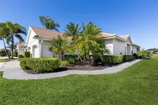 625 Back 9 Dr, Venice, FL 34285 - Photo 4