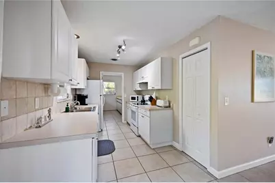 4445 Alligator Drive, Venice, FL 34293 - Photo 12