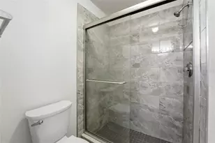 285 Lorraine Ave, Venice, FL 34293 - Photo 20