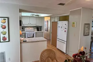 919 Cortina Blvd, Venice, FL 34285 - Photo 12