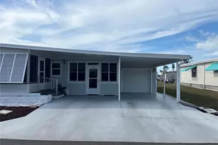 826 Trento Dr, Venice, FL 34285 - Photo 2