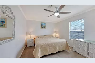 11 Erskine Drive, Venice, FL 34285 - Photo 14