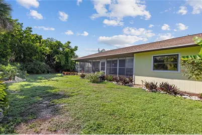 1315 Pine Needle Road, Venice, FL 34285 - Photo 32
