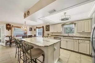 690 Percheron Cir, Nokomis, FL 34275 - Photo 2