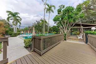 1505 Pelican Point Dr, Sarasota, FL 34231 - Photo 82