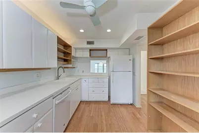 1505 Pelican Point Drive #271, Sarasota, FL 34231 - Photo 22