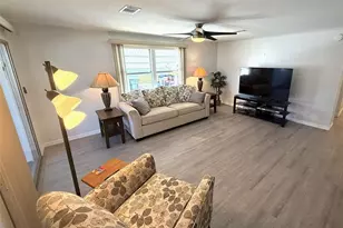 177 Palm Harbor Dr, North Port, FL 34287 - Photo 12