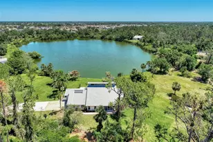 5885 Denison Dr, Venice, FL 34293 - Photo 2