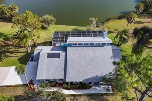 5885 Denison Dr, Venice, FL 34293 - Photo 8