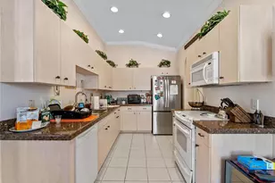 120 Auburn Woods Cir, Venice, FL 34292 - Photo 22