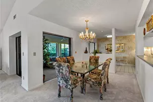 3851 Wilshire Dr, Sarasota, FL 34238 - Photo 10