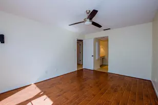 437 Wexford Cir, Venice, FL 34293 - Photo 18