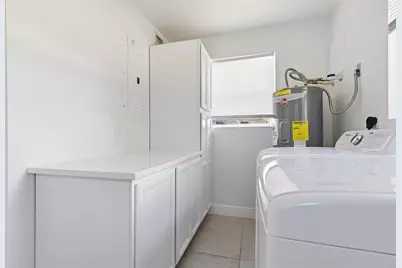 3317 Bougainvillea Street, Sarasota, FL 34239 - Photo 36