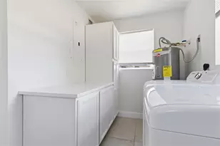 3317 Bougainvillea St, Sarasota, FL 34239 - Photo 36