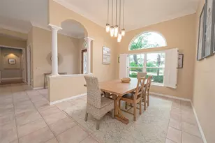 8432 Woodbriar Dr, Sarasota, FL 34238 - Photo 6