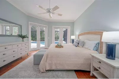 8432 Woodbriar Drive, Sarasota, FL 34238 - Photo 32