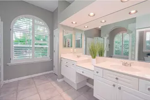 8432 Woodbriar Dr, Sarasota, FL 34238 - Photo 36