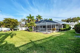 633 Valencia Rd, Venice, FL 34285 - Photo 34