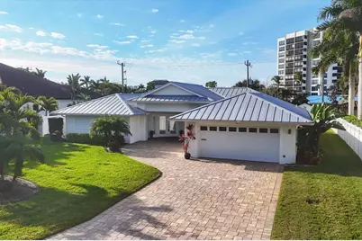 633 Valencia Road, Venice, FL 34285 - Photo 2