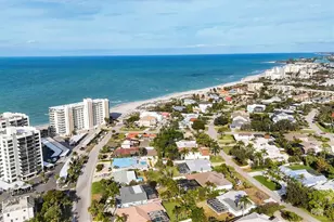 633 Valencia Rd, Venice, FL 34285 - Photo 42