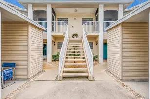 414 Laurel Lake Dr, Venice, FL 34292 - Photo 10