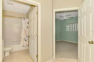 414 Laurel Lake Dr, Venice, FL 34292 - Photo 40