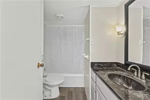 426 Hatchett Creek Rd, Venice, FL 34285 - Photo 16