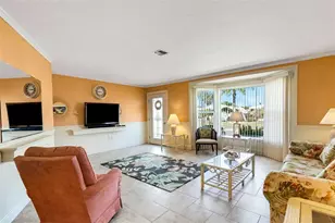 72 Circlewood Dr, Venice, FL 34293 - Photo 16