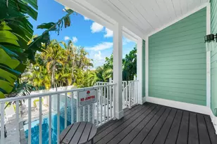 355 Calle Miramar, Sarasota, FL 34242 - Photo 50