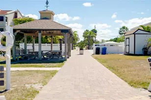 10742 Ironbridge Dr, Venice, FL 34293 - Photo 92