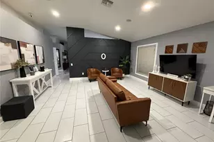 10406 Paragon Pl, Riverview, FL 33578 - Photo 4