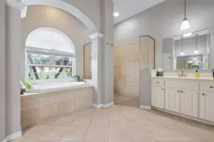 715 Thistle Lake Dr, Venice, FL 34293 - Photo 42