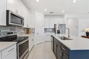 2136 Laurifolia Ct, North Port, FL 34289 - Photo 16