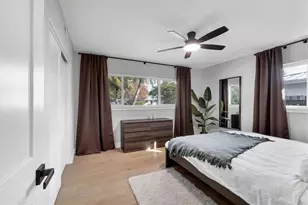 2242 Sunnyside Ln, Sarasota, FL 34239 - Photo 24