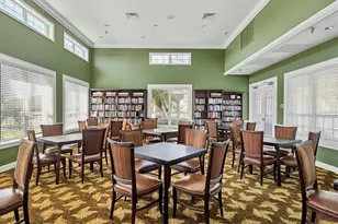 421 Pinewood Lake Dr, Venice, FL 34285 - Photo 68