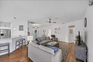 421 Pinewood Lake Dr, Venice, FL 34285 - Photo 32