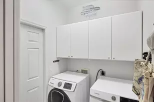 421 Pinewood Lake Dr, Venice, FL 34285 - Photo 50