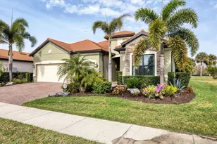 10805 Whisk Fern Dr, Venice, FL 34293 - Photo 2