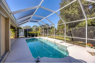 407 Pinewood Lake Drive, Venice, FL 34285 - Photo 22