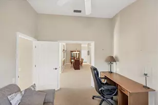 407 Pinewood Lake Dr, Venice, FL 34285 - Photo 42