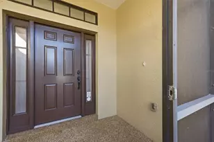 1379 Maseno Dr, Venice, FL 34292 - Photo 4