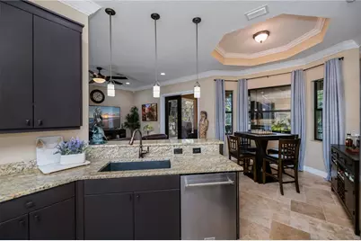 612 Barcelona Avenue, Venice, FL 34285 - Photo 6