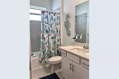 8746 Saint Kitts Circle, Englewood, FL 34224 - Photo 16