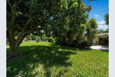 424 Baycrest Drive, Venice, FL 34285 - Photo 36
