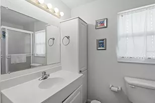 424 Baycrest Dr, Venice, FL 34285 - Photo 20